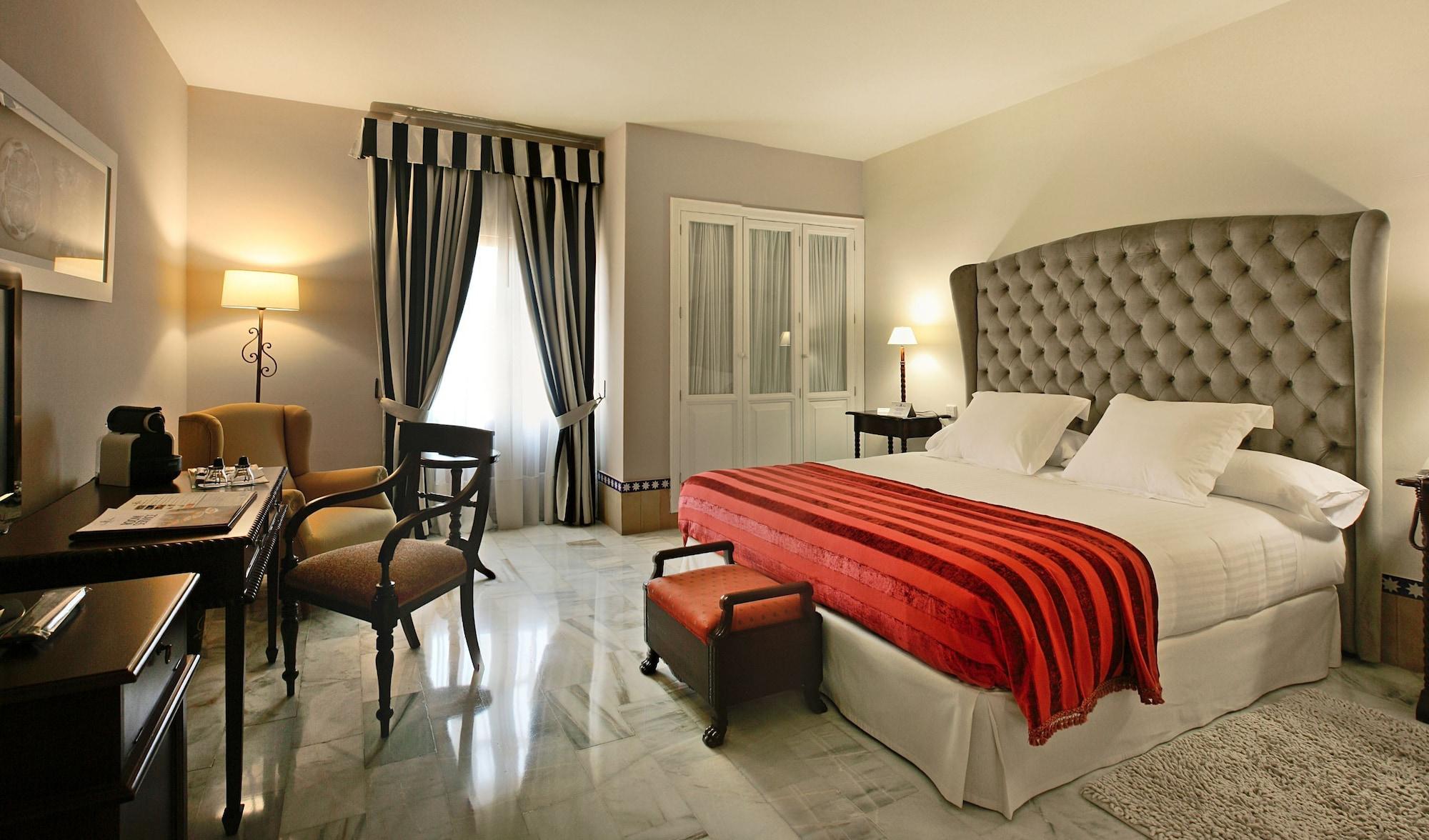 Hotel Alcazar De La Reina Carmona  Luaran gambar