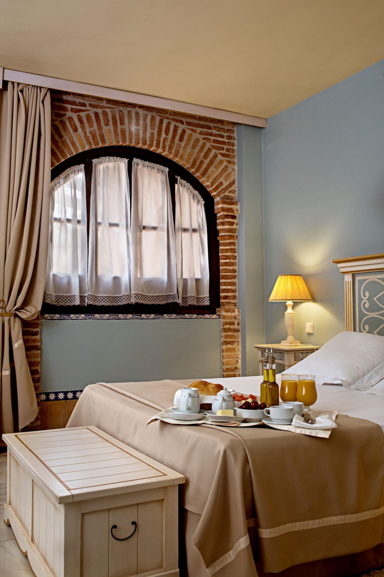 Hotel Alcazar De La Reina Carmona  Luaran gambar