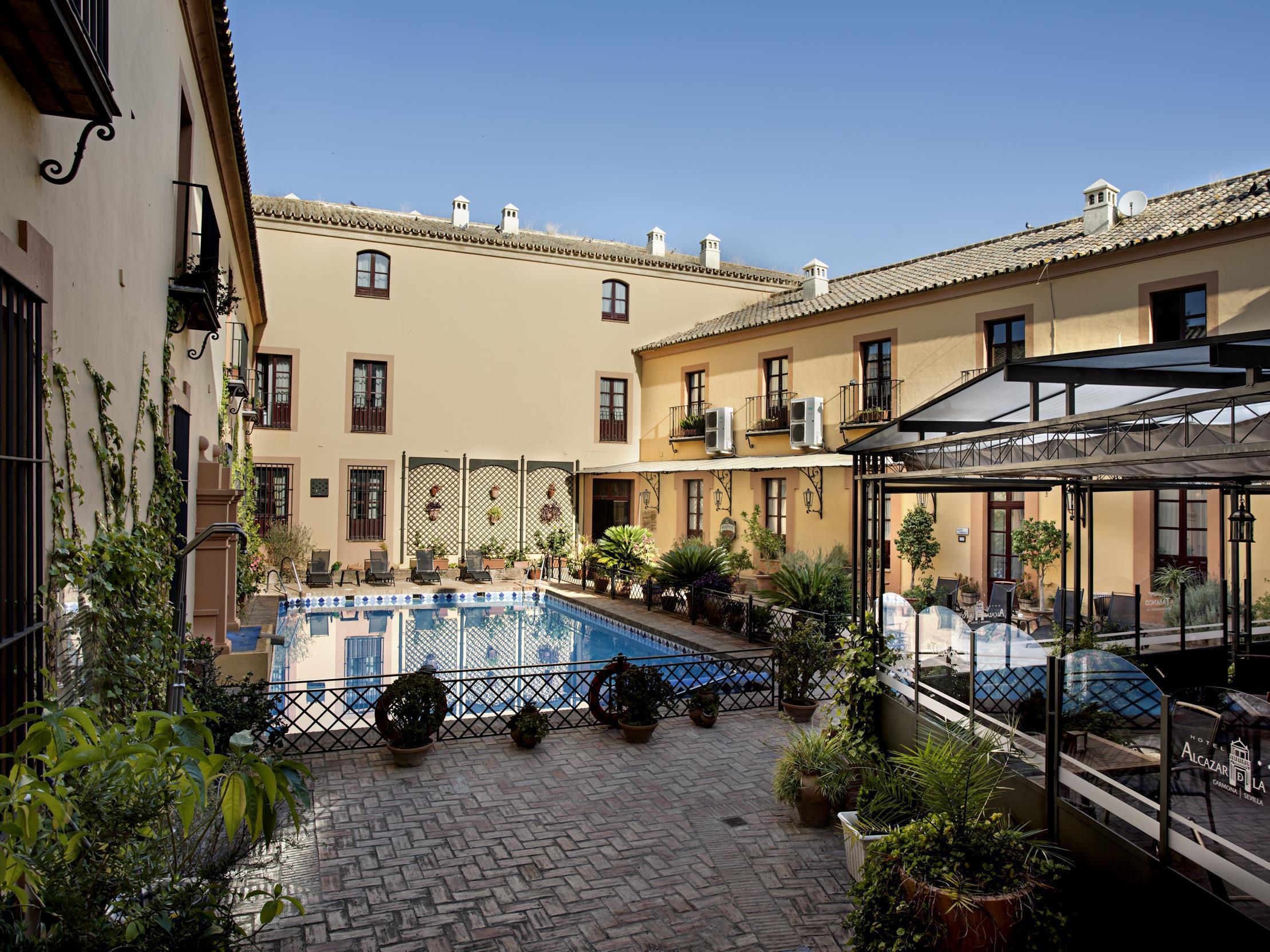 Hotel Alcazar De La Reina Carmona  Luaran gambar