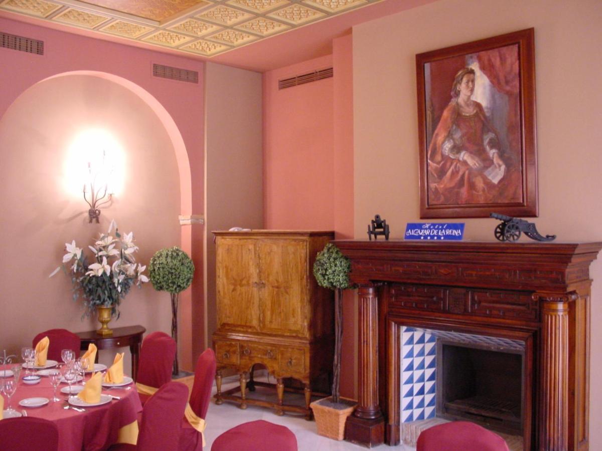 Hotel Alcazar De La Reina Carmona  Luaran gambar