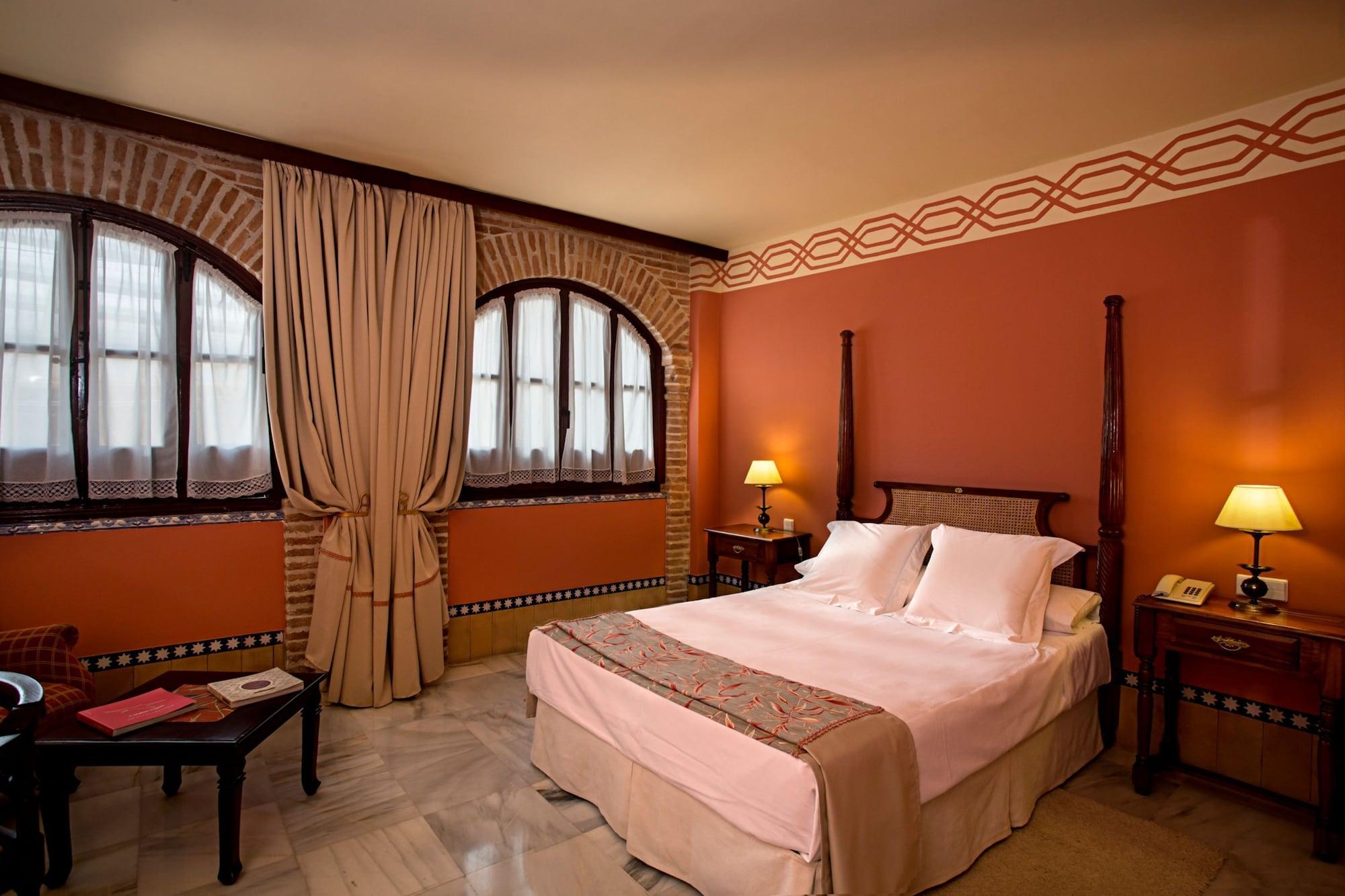 Hotel Alcazar De La Reina Carmona  Luaran gambar
