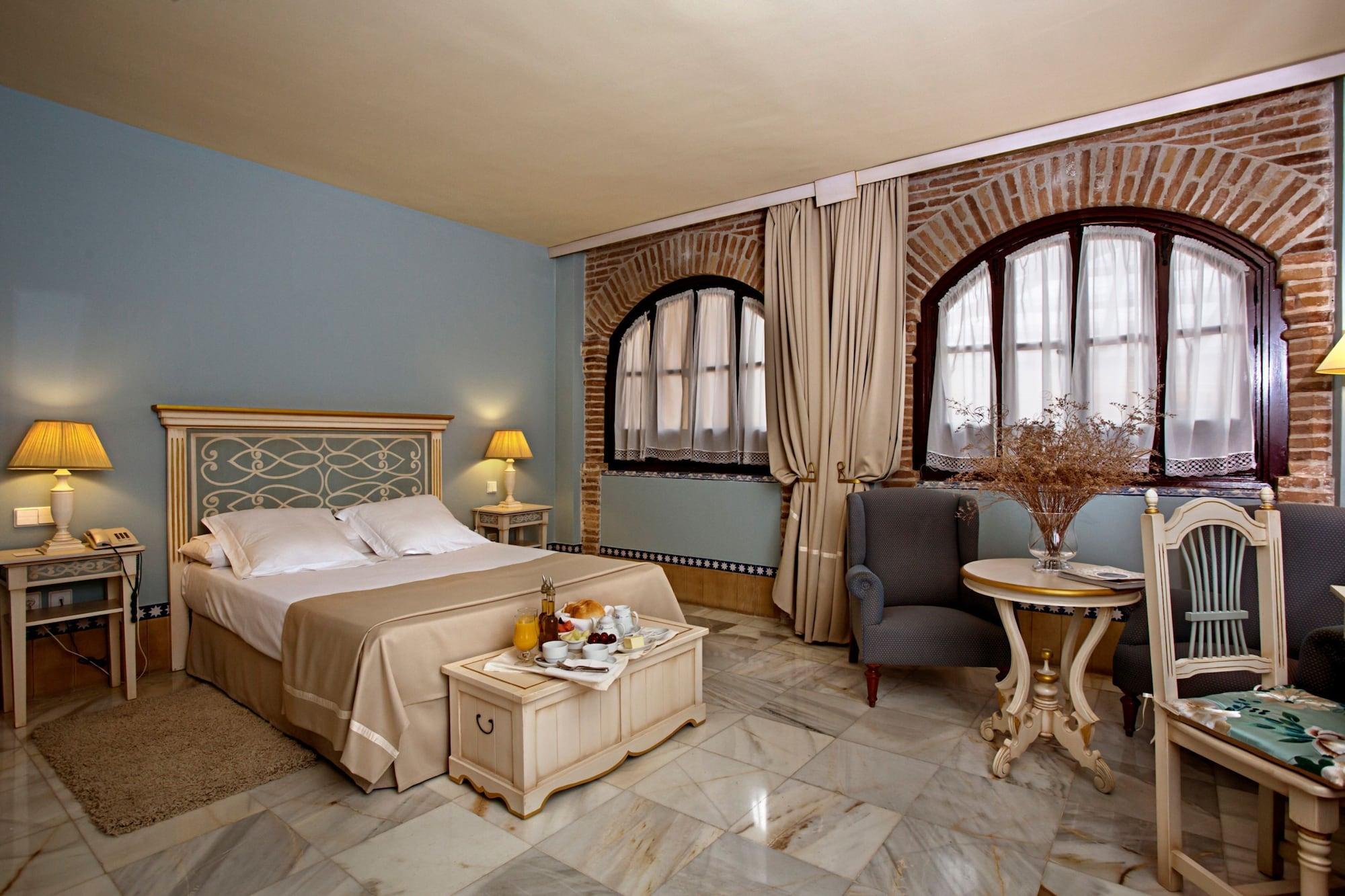 Hotel Alcazar De La Reina Carmona  Luaran gambar