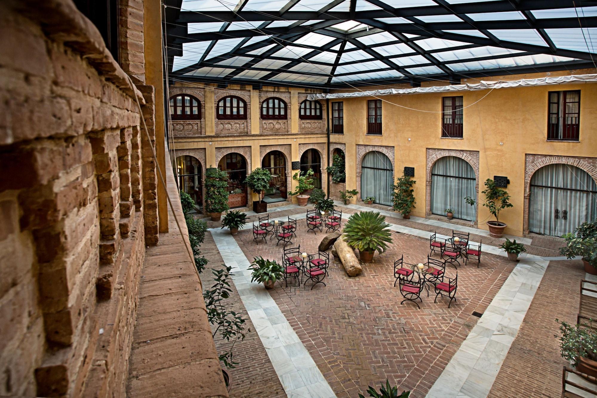 Hotel Alcazar De La Reina Carmona  Luaran gambar